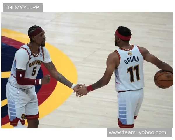 约基奇热爱马术运动每日关注马匹动态与全球好友共享信息