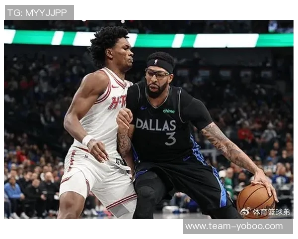 弗拉格感激加福德的支持与建议共同进步的篮球伙伴关系 弗拉格感激加福德的支持与建议共同进步的篮球伙伴关系