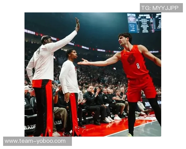 开拓者与马刺半场激战克林根表现出色杨瀚森贡献稳定尚帕尼状态回暖