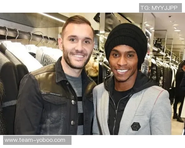 雷恩官方驳斥队报报道称球队高层参加派对为虚假信息 雷恩官方驳斥队报报道称球队高层参加派对为虚假信息