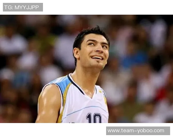 利桑德罗随队训练状态回暖预计十月底前重返赛场